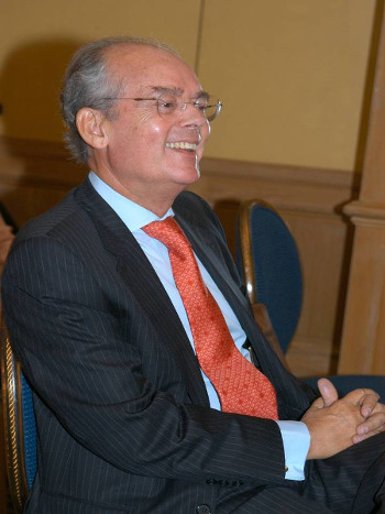 Dr. Ignacio Buqueras