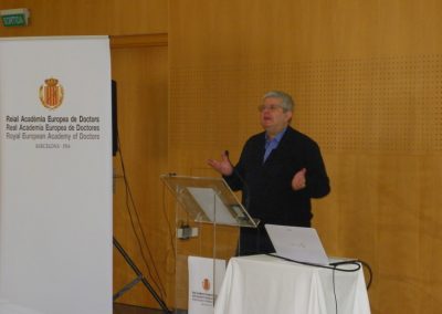 Conferencia de José Ramón Calvo en Vichy Catalán