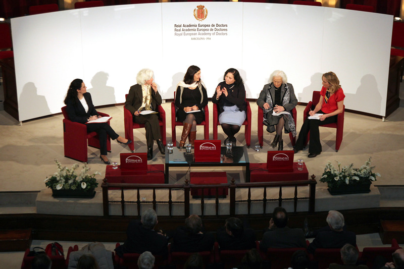 Debate "Mujeres que cambian el mundo"