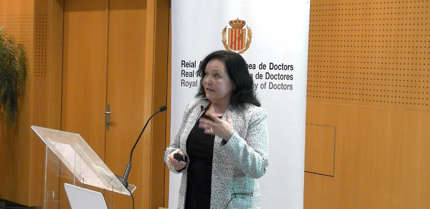 M. Àngels Calvo - RAED: ¿Nuevos patógenos causan nuevas enfermedades?