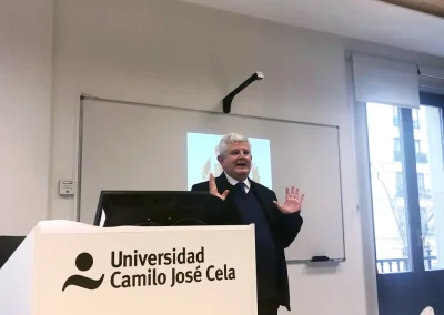 Dr. José Ramón Calvo