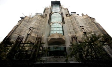 La Façana de la Glòria de la Sagrada Família segons la va imaginar Antoni Gaudí