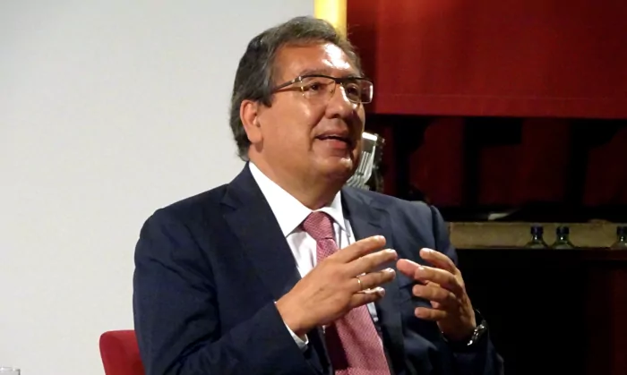 Dr. Antonio Pulido