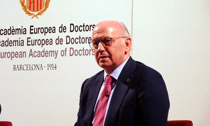 Dr. Aldo Olcese