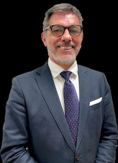 Dr. Rafael Urrialde