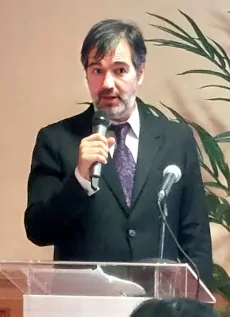 Dr. Héctor Guerrero