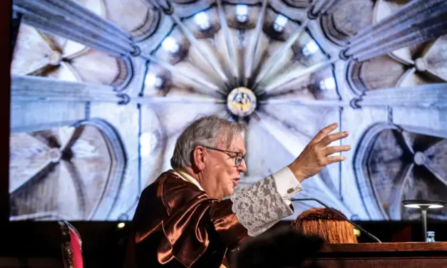 Excmo. Sr. Dr. Josep Lluis i Ginovart