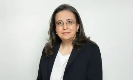 Montserrat Guillén, Premio Nacional de Investigación de Derecho y Ciencias Económicas y Sociales