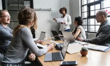 The seams of the spanish economy