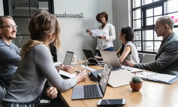 Las costuras de la economía española