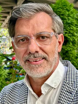 Rafael Urrialde de Andrés