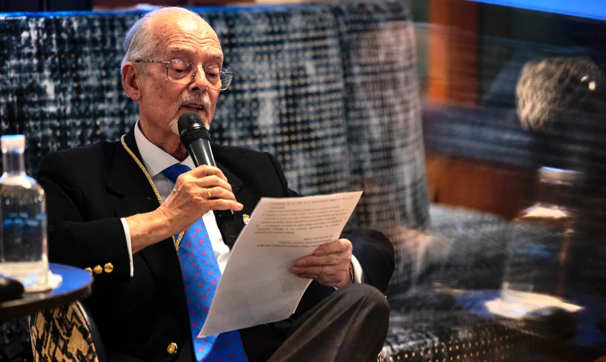 Dr. Ignacio Buqueras