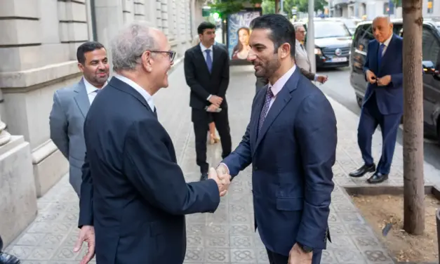 Estrechando vínculos culturales y científicos con los Emiratos